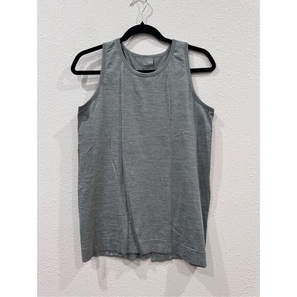 Caliloko Tops - Caliloko Santa Cruz Recovery Women Tank Top  size 2